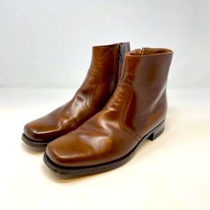 Florsheim leather boots. 1970s. New in original box. Size 8 mens.